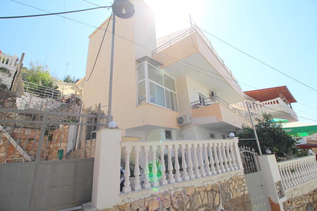 Lengu Holidays Houses Sarande Exterior photo