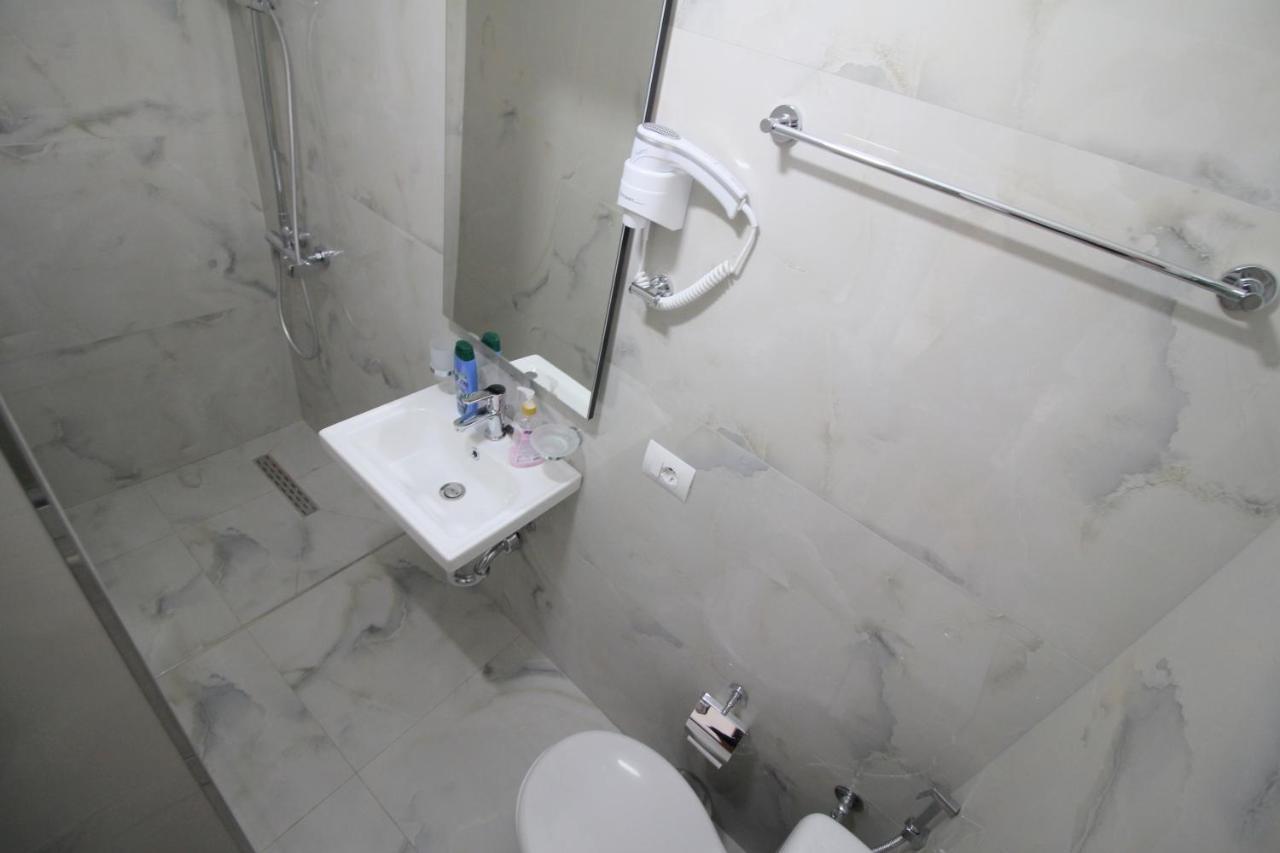 Lengu Holidays Houses Sarande Exterior photo