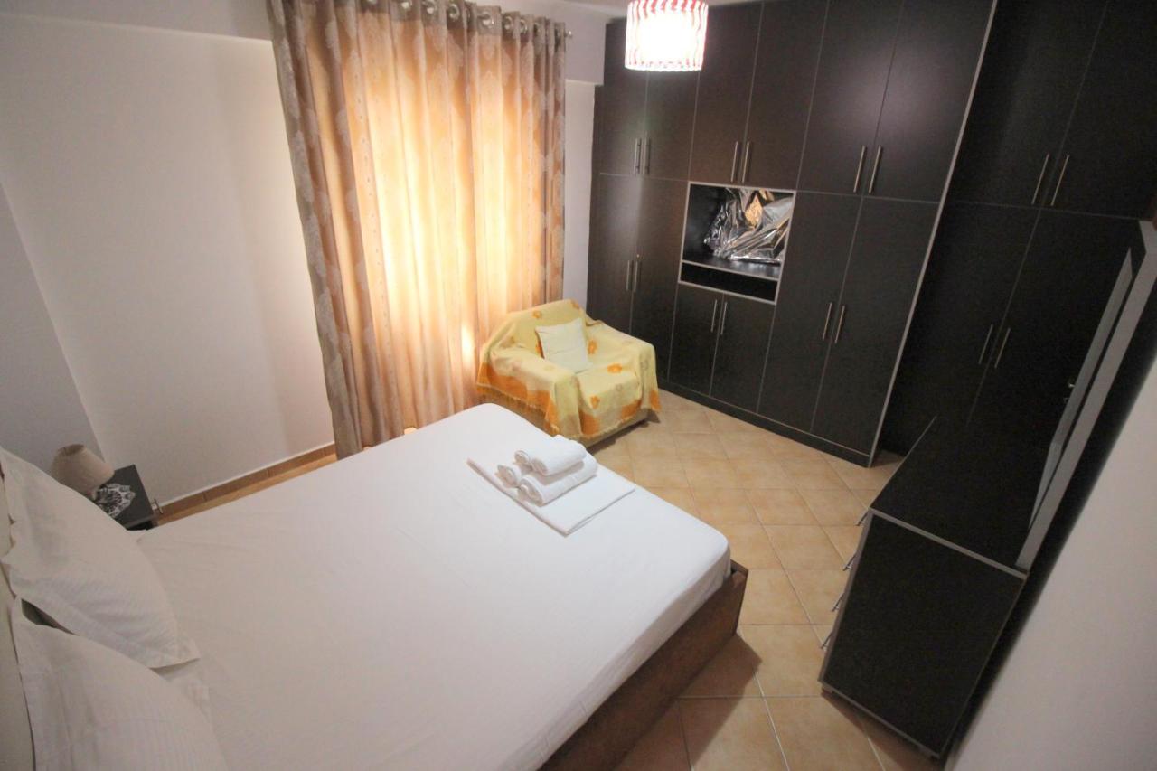 Lengu Holidays Houses Sarande Exterior photo